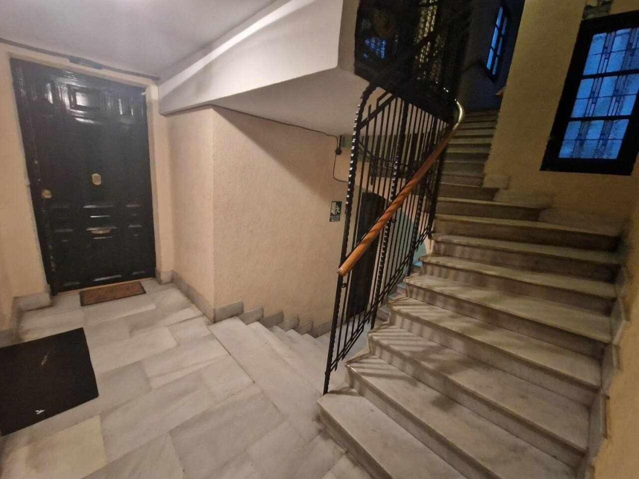 Ferienwohnung Menendez Pelayo, Loft Junto Al Retiro Madrid Exterior foto
