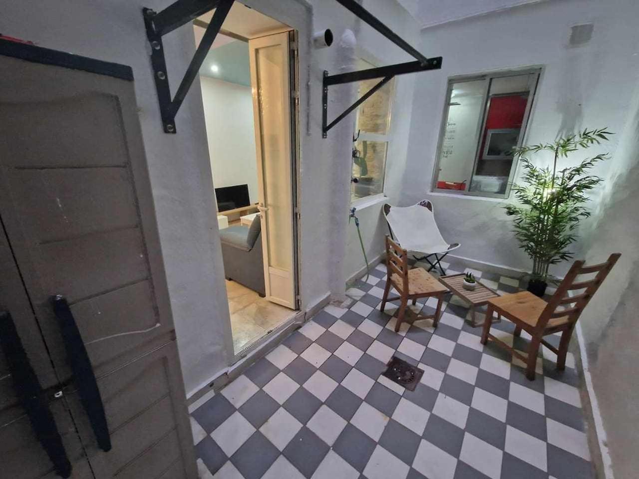 Ferienwohnung Menendez Pelayo, Loft Junto Al Retiro Madrid Exterior foto